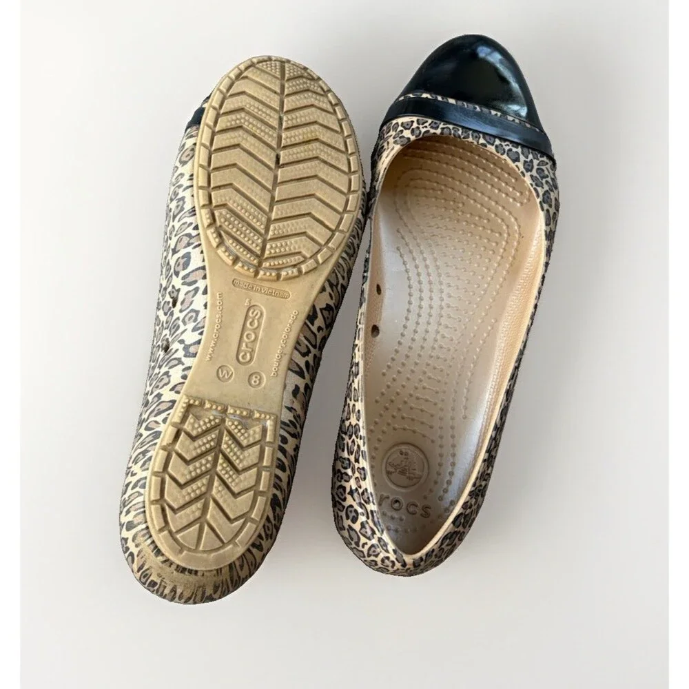 Crocs Cap Toe Leopard Print Ballet Flats Womens Size 8 Brown Black Slip On Shoes